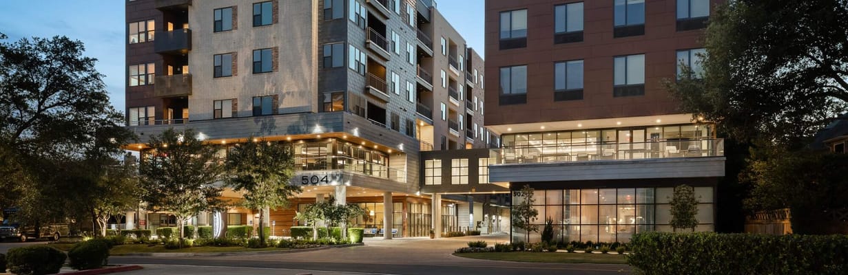 Exterior view of The Doliver of Tanglewood facility