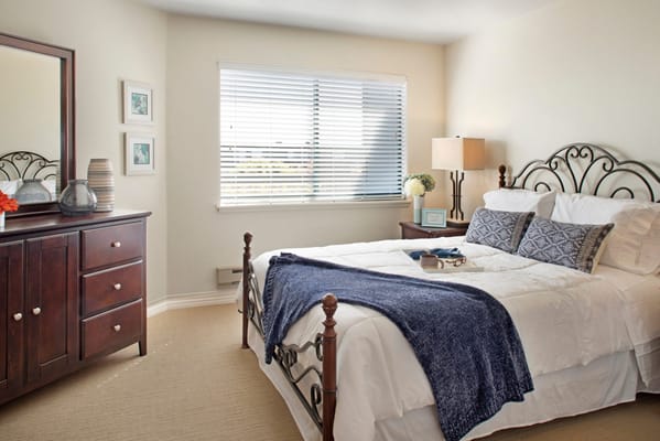 Well-furnished private resident room with natural light