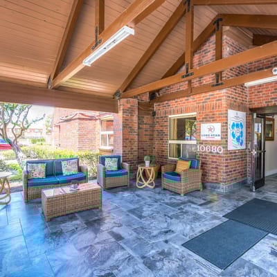 Covered outdoor seating area at Lone Star Living