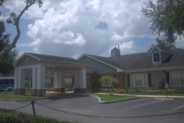 Building exterior of Brookdale Conway with landscaping