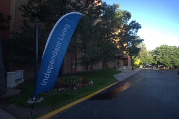 Flag signifying Independent Living at the facility