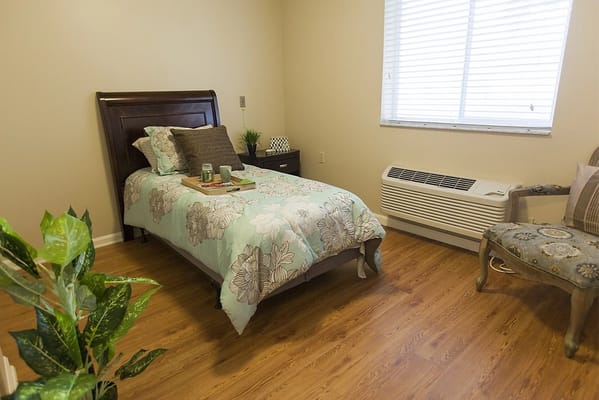 Semi-Private Rooms