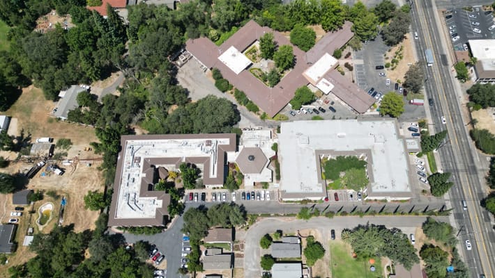 Aerial view of the Atria Carmichael Oaks senior living campus