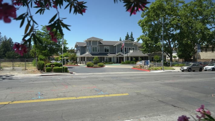 Building exterior of Ivy Park at Sacramento