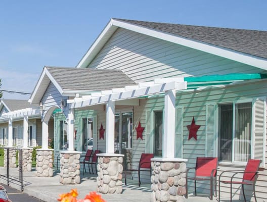 Entrance area of Monroe House with chairs and star decorations