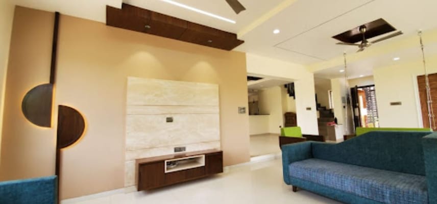 Bright and inviting common area in a senior living facility