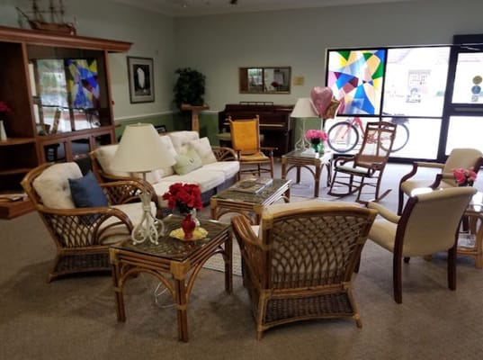 Cozy common area with comfortable seating