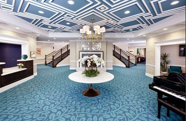 Lobby area with elegant decor and furnishings