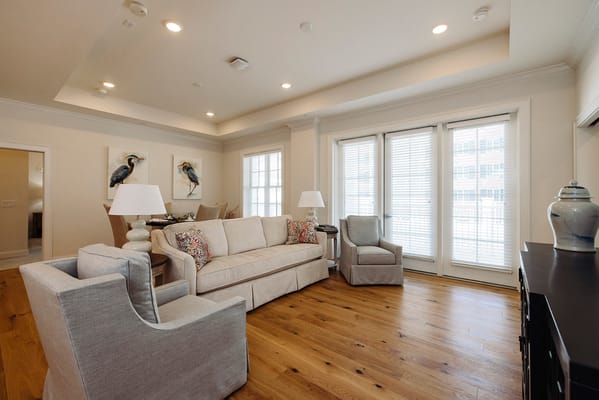 Bright and inviting common area with seating