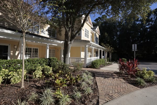 Exterior view of The Gables of Jacksonville with landscaping