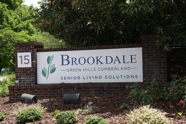 Signage for Brookdale Green Hills Cumberland