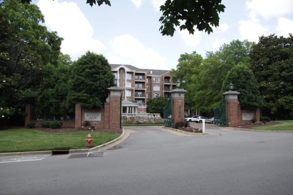 Exterior view of Richland Place facility entrance