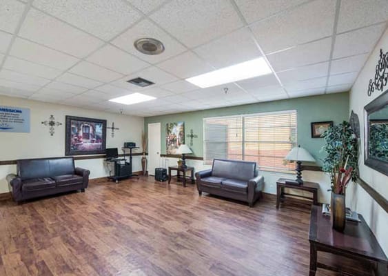 Common area with seating in a nursing home facility