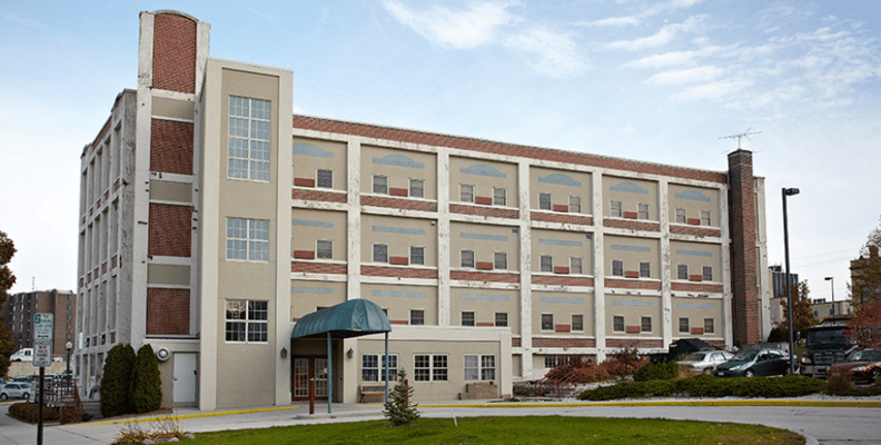 Exterior view of Belvedere Commons of Franklin building