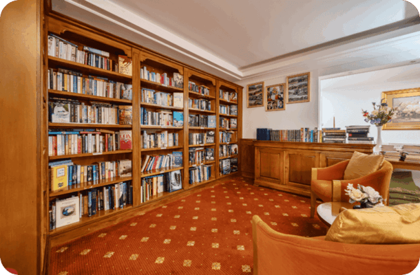 Cathedral Green Court