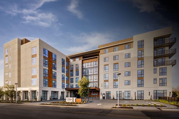 Exterior view of Belmont Village San Ramon facility