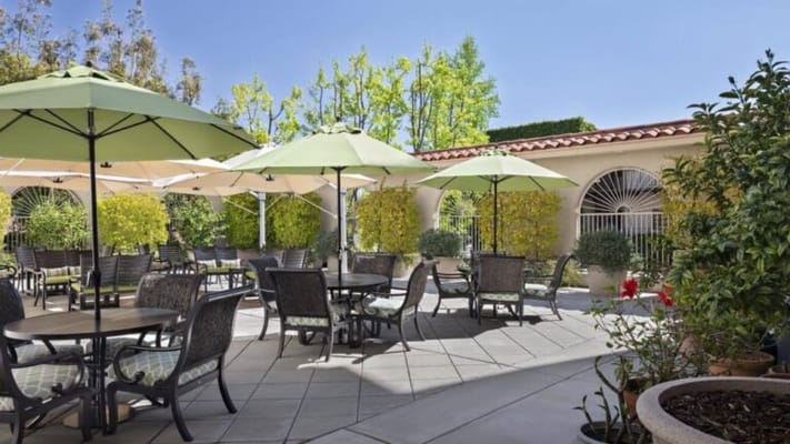 Belmont Village Senior Living Burbank
