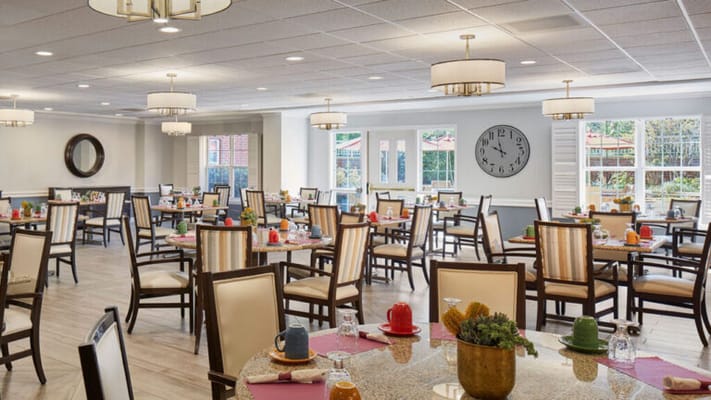 Belmont Village Senior Living Oak Park