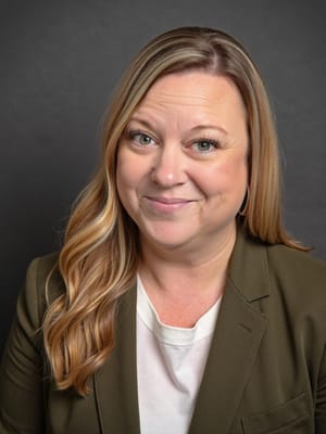 Blossom Creek by Cogir