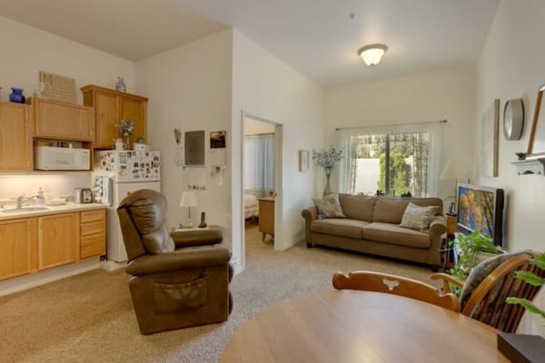 Blossom Valley by Cogir