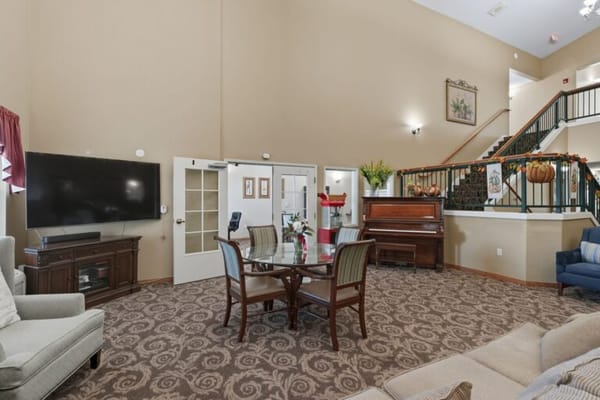 Blossom Valley by Cogir