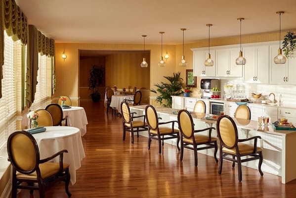 Dining room with elegant tables and seating