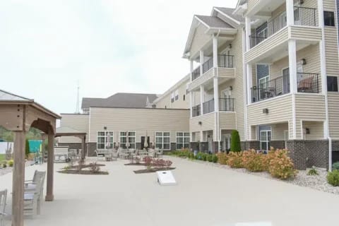 Calumet Trace – A Charter Senior Living Community
