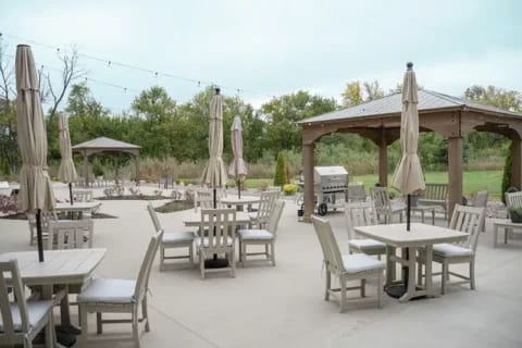 Calumet Trace – A Charter Senior Living Community