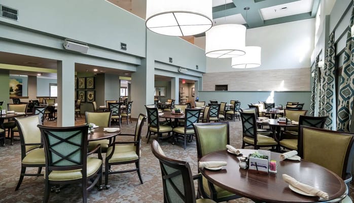 Bright dining room with modern furnishings