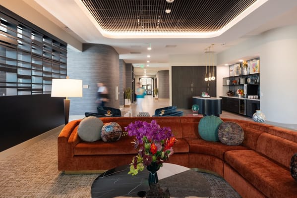 Bright and modern common area with comfortable seating