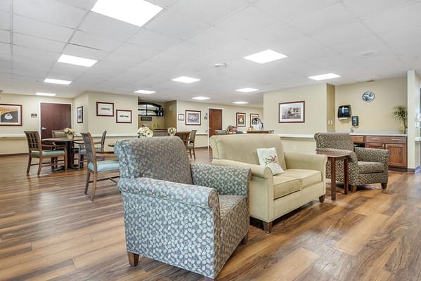 Common area with seating and dining tables