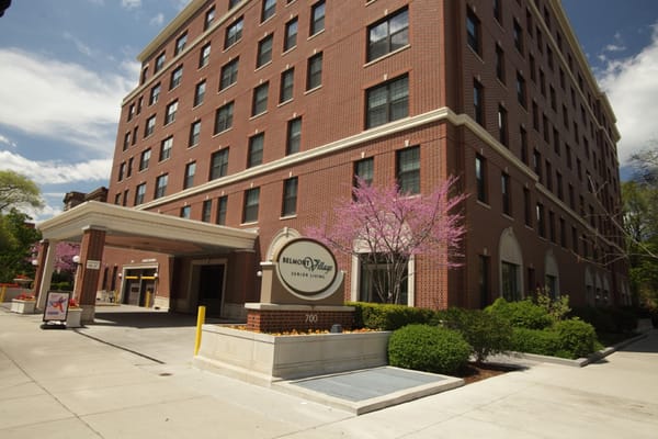 Exterior view of Belmont Village Senior Living Lincoln Park