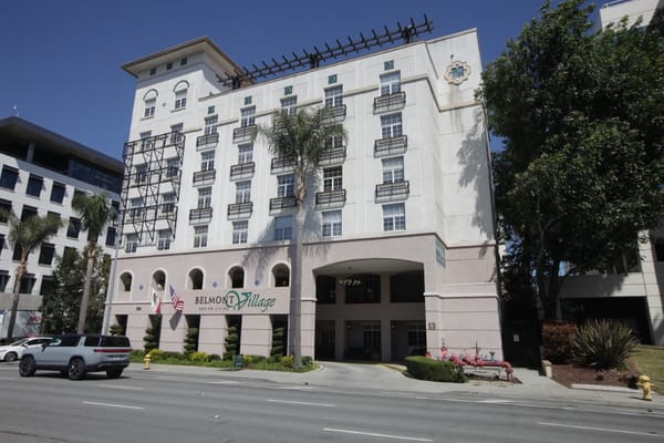 Exterior view of Belmont Village Senior Living San Jose
