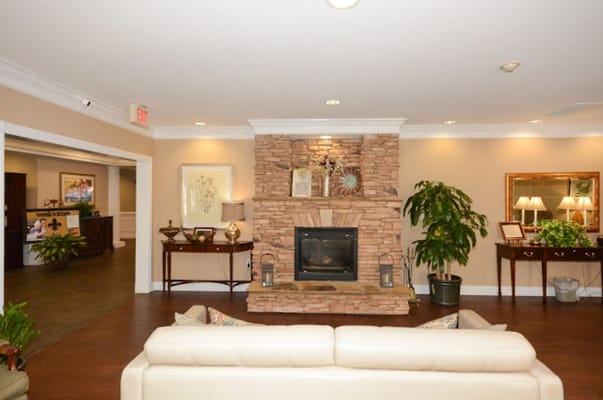 A cozy common area in a senior living facility