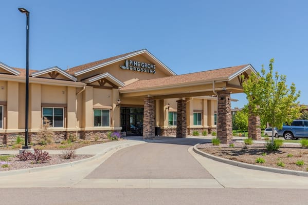 Entrance of Pine Grove Crossing senior living facility