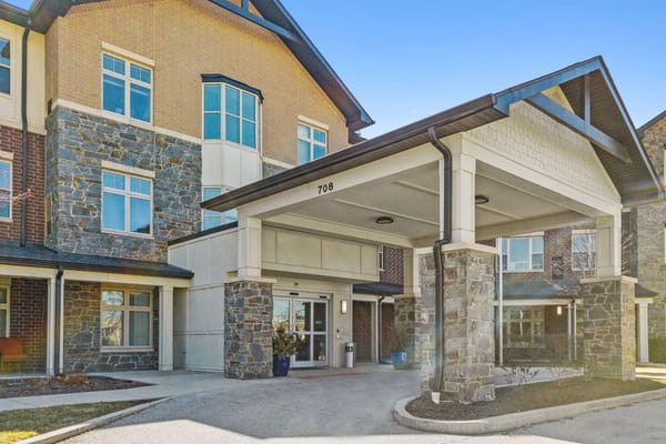 Exterior view of the Sunrise of Prospect Heights entrance