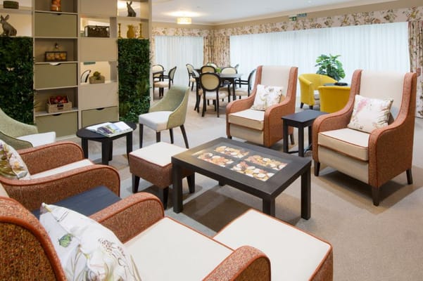 Bright and inviting common area with seating