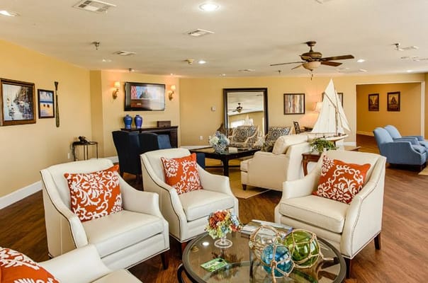 Bright and welcoming common area with seating