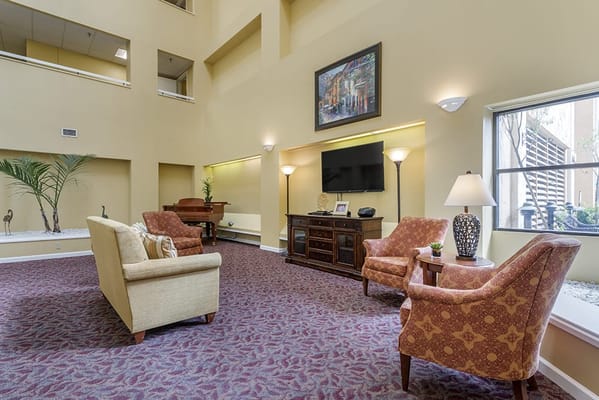 Bright, cozy common area with seating