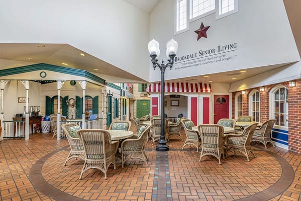 Common area with seating and decorative elements