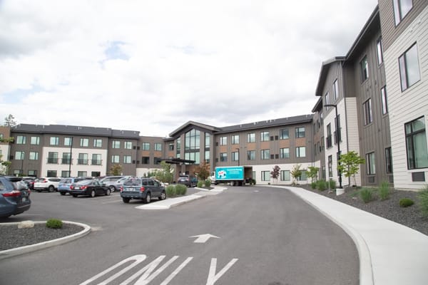 Exterior view of The Gallery at Spokane assisted living facility