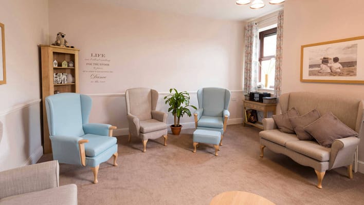 Cozy common area with comfortable seating