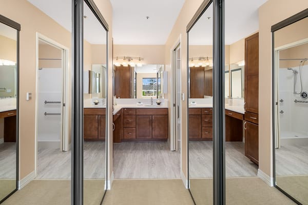 Bright and spacious bathroom with modern fixtures