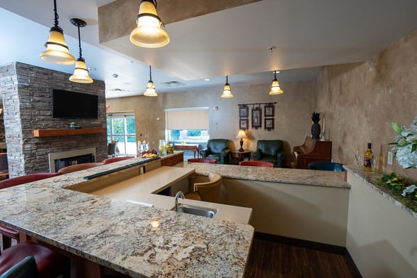 Common area with seating and bar counter