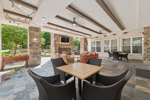 Washington Pointe Las Colinas