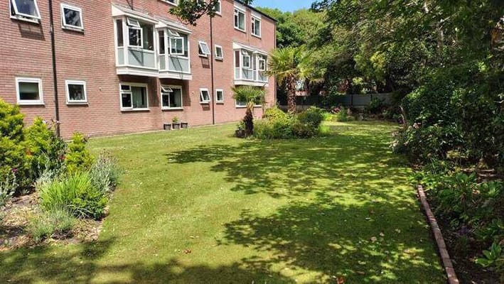 Well-maintained outdoor garden area at the facility