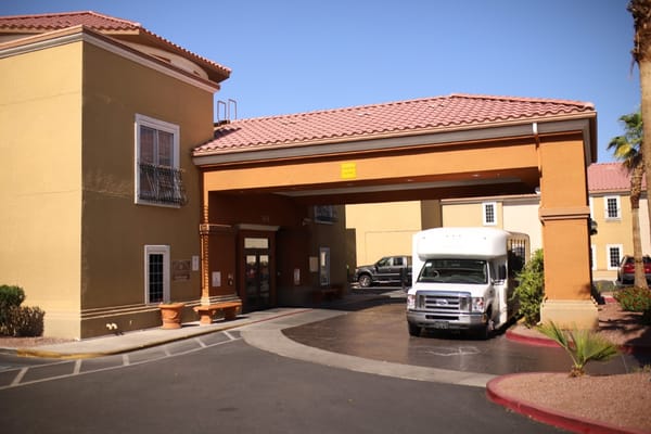 Entrance of Acacia Springs facility with vehicle