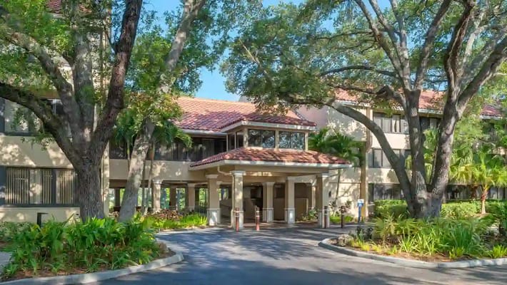 Exterior view of the American House Sarasota facility