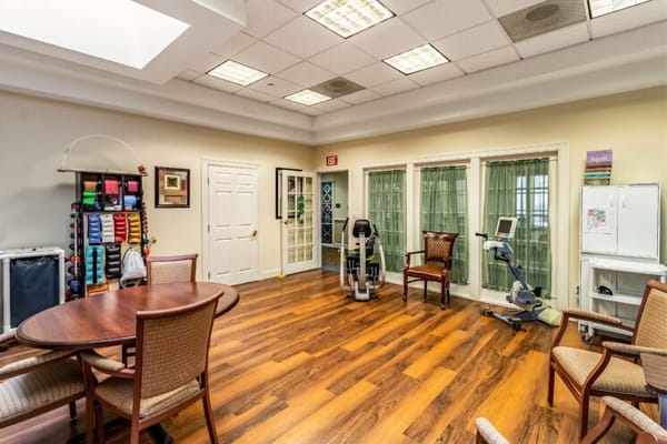 Elison Independent & Assisted Living of Maplewood