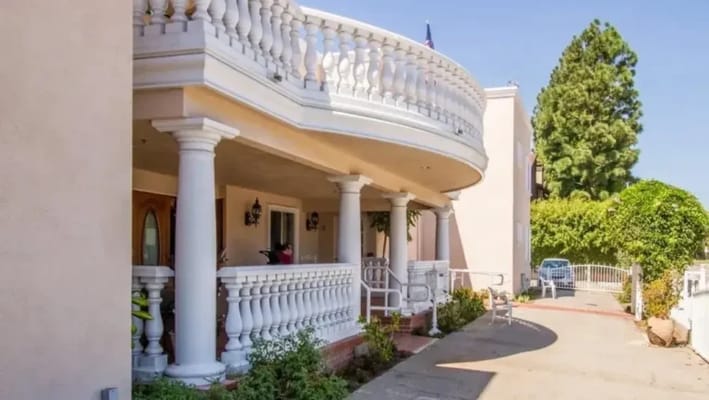 Bentley Manor by SCH